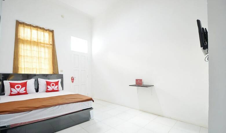 Hotel Zen Rooms Kemang G17 Syariah