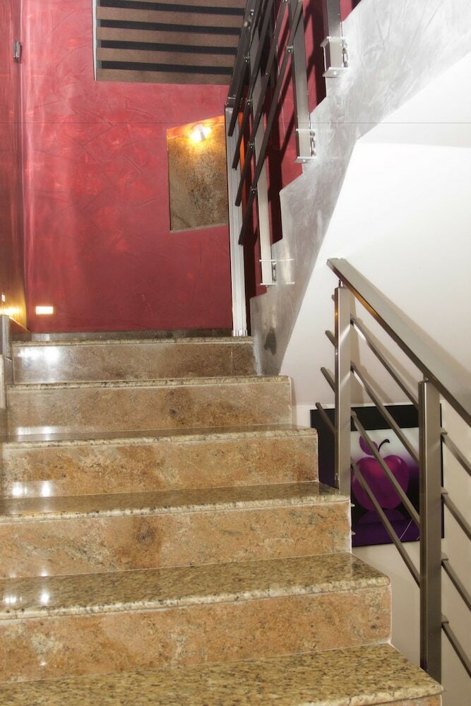 Box Residence Hotel & Apartment