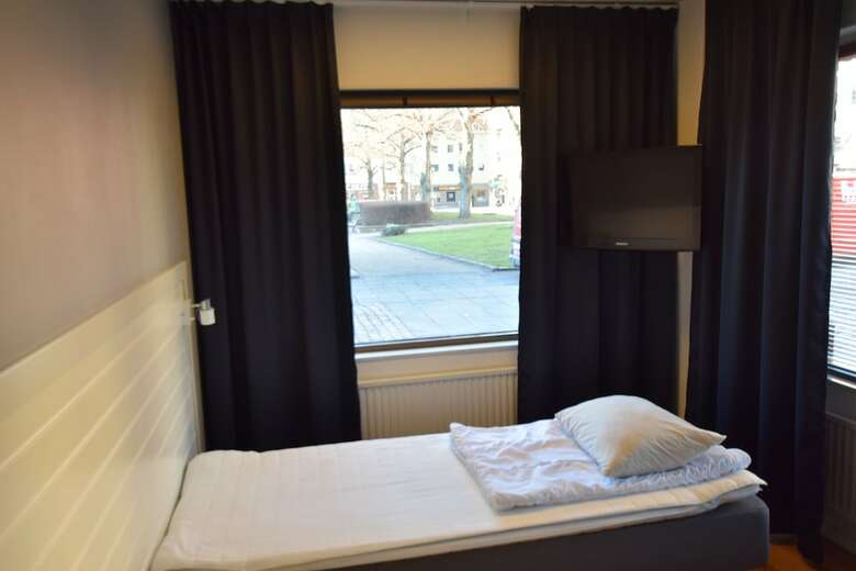Hostal Hostel Snoozemore