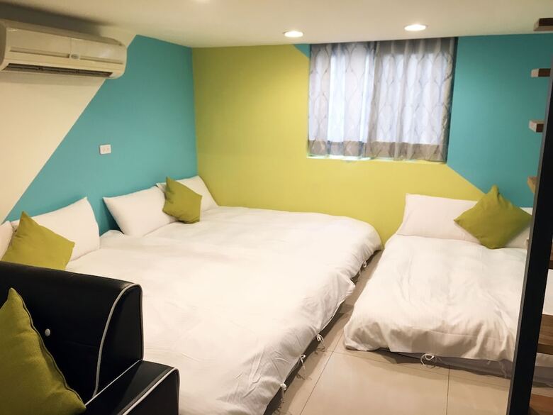 Hotel Fc Holiday Inn