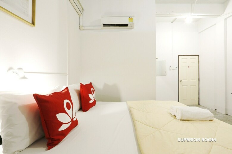 Hotel Zen Rooms Thalang Road