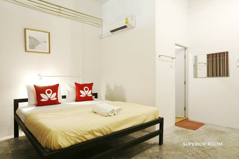 Hotel Zen Rooms Thalang Road