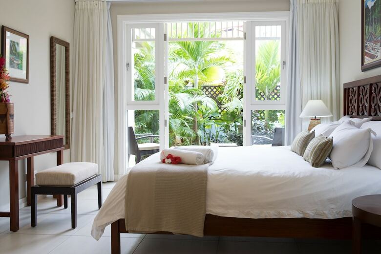 Eden Island Luxury Apartment
