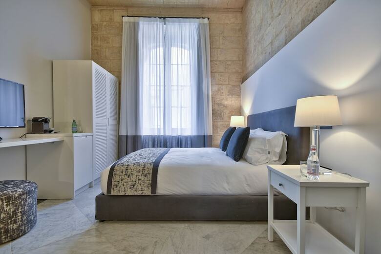 Hotel 66 Saint Pauls & Spa