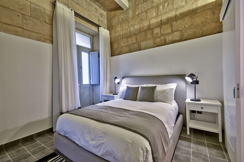 Hotel 66 Saint Pauls & Spa