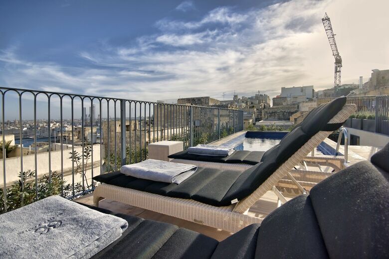Hotel 66 Saint Pauls & Spa