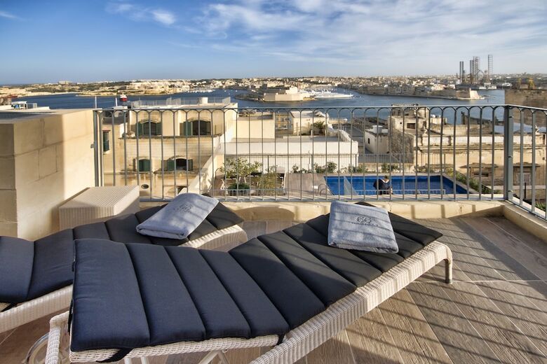 Hotel 66 Saint Pauls & Spa