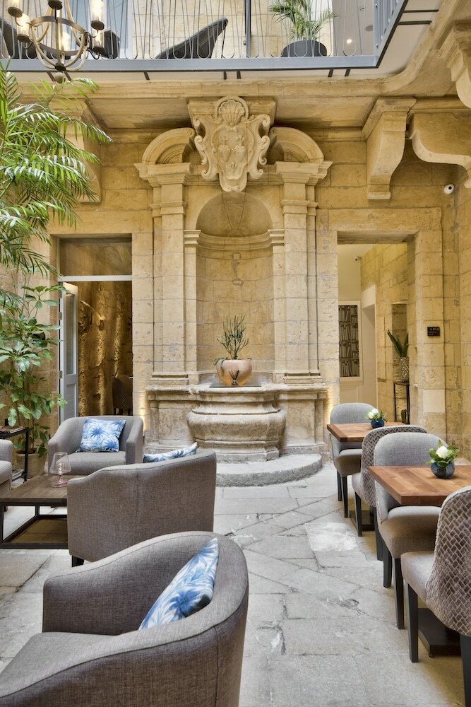 Hotel 66 Saint Pauls & Spa