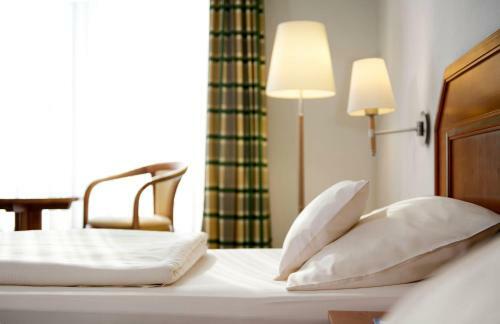 Maifeld Sport- Und Tagungshotel