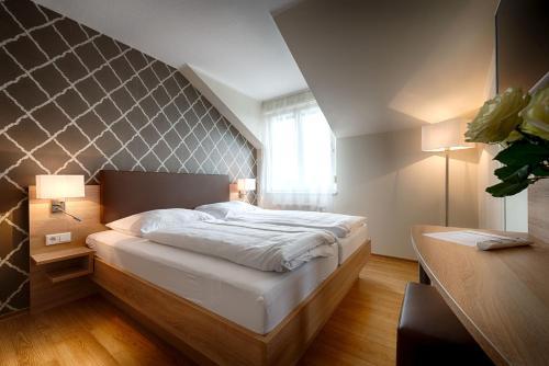 Dom Hotel