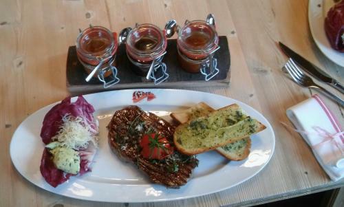 Hostal Hotel Gasthof Eder
