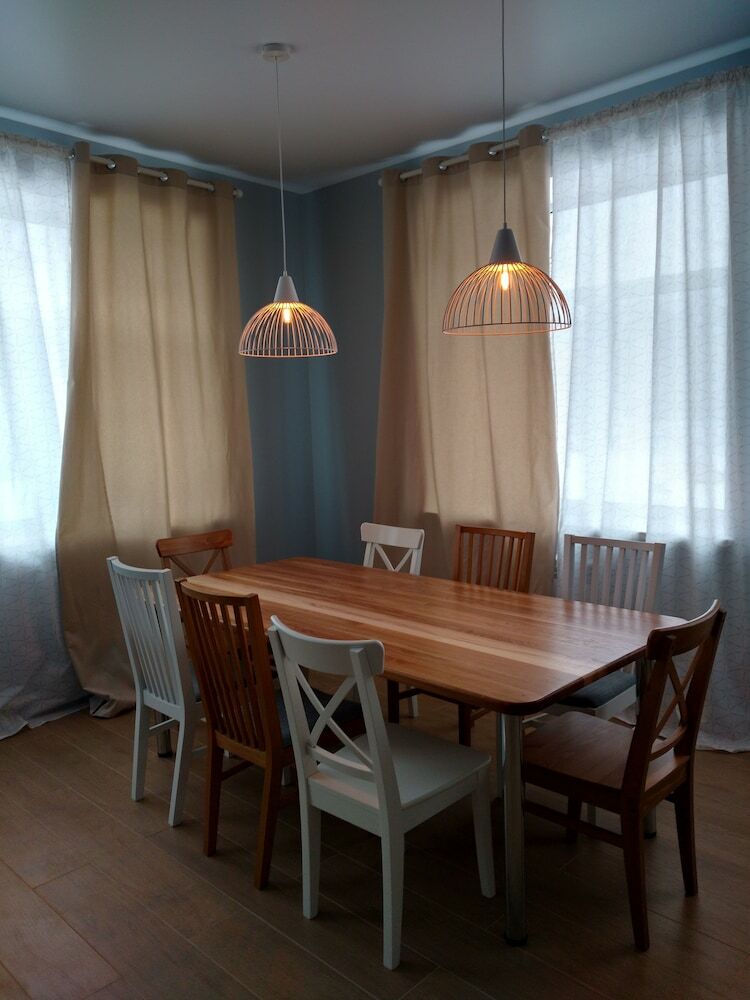 Hostal V Ugliche - Hostel