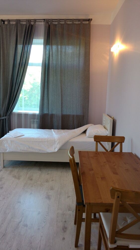 Hostal V Ugliche - Hostel