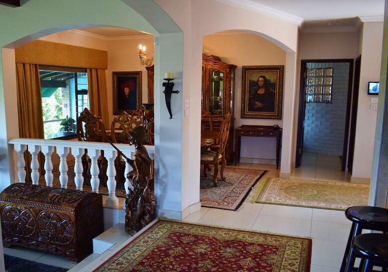 Hotel Ginaz Bnb