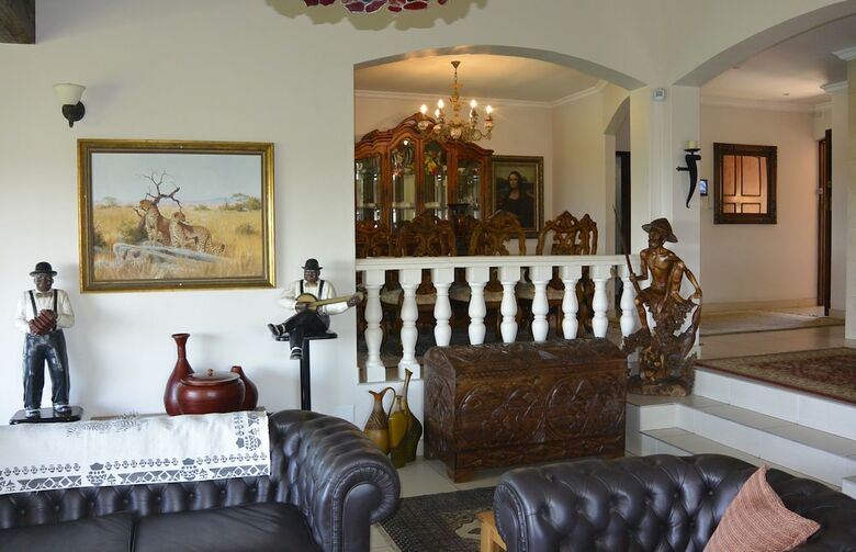 Hotel Ginaz Bnb