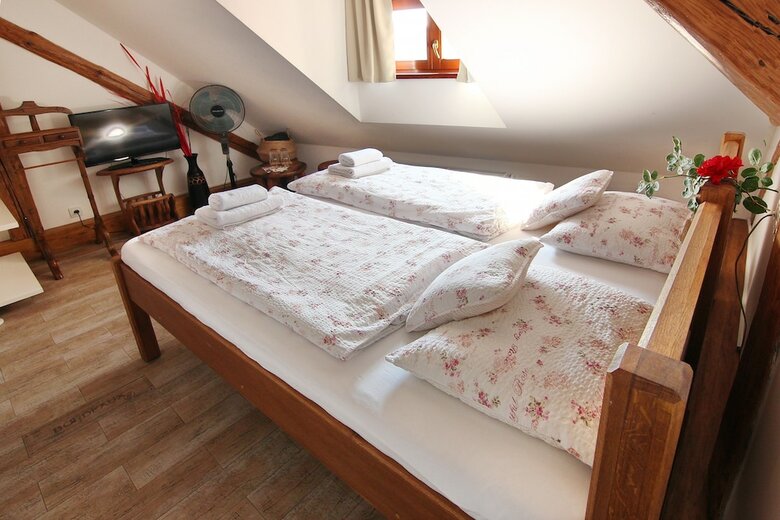 Hotel House Of Roses