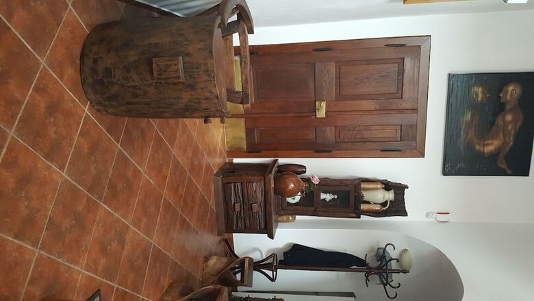 Hotel House Of Roses