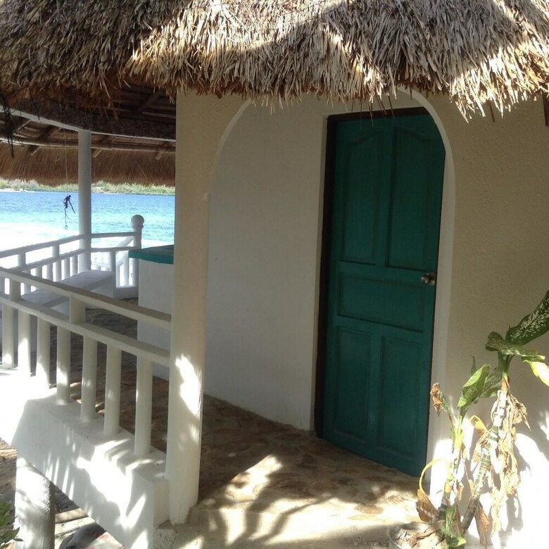 Hotel Iris Island Eco Resort