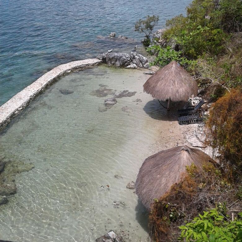Hotel Iris Island Eco Resort