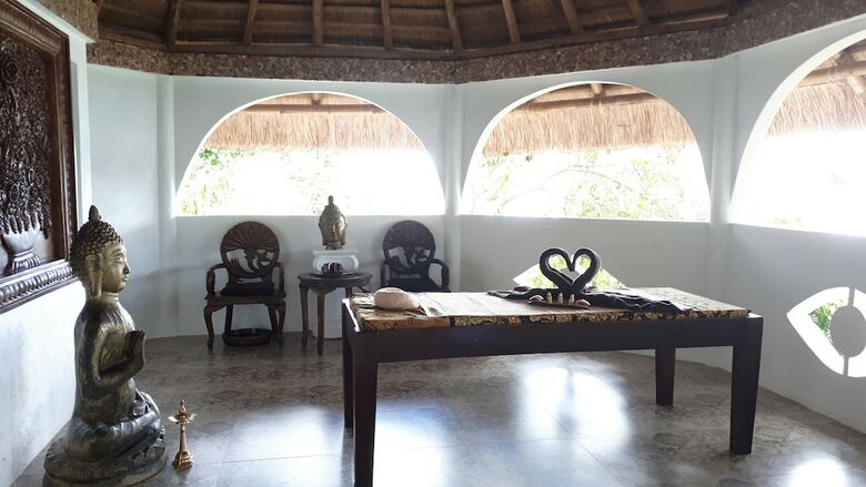 Hotel Iris Island Eco Resort