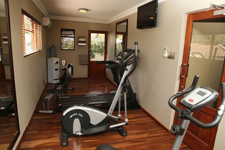 Village Ridge Boutique Hotel