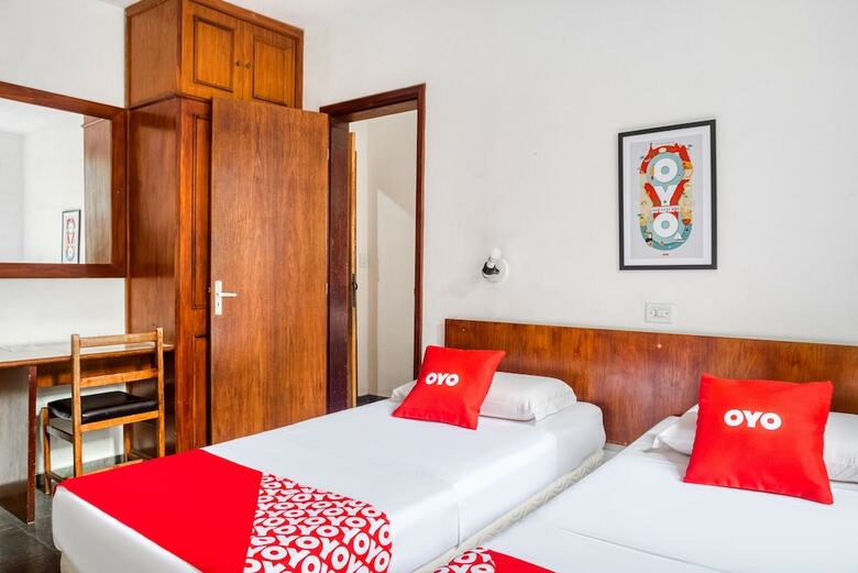 Hotel Oyo Mara Palace