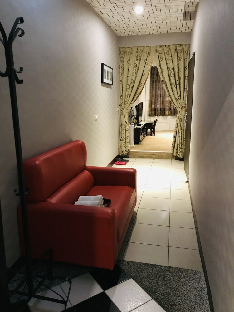Orange House B&B Juifen