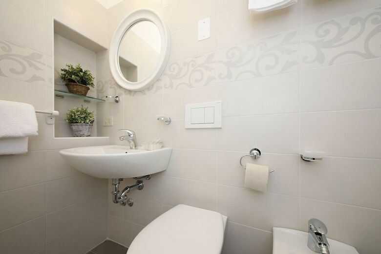 Hotel Lungomare Cattolica