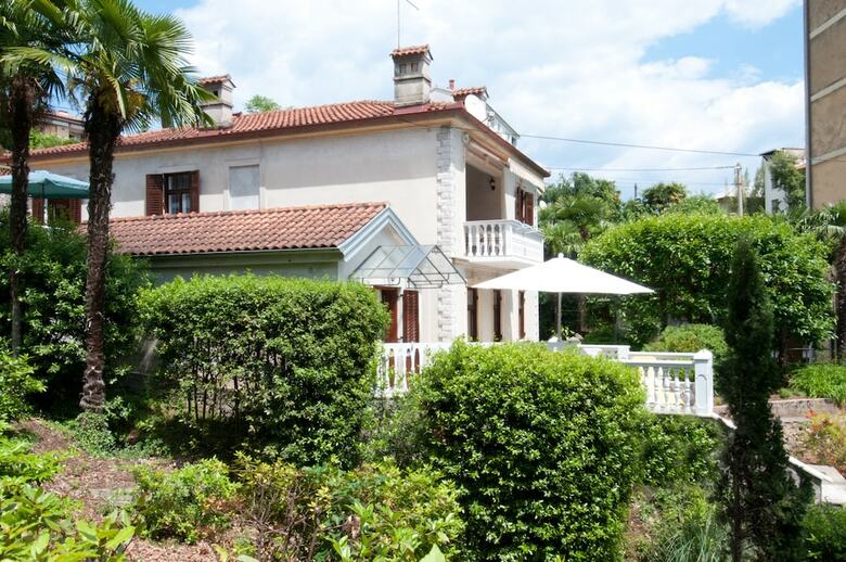 Apartamentos Villa Salona