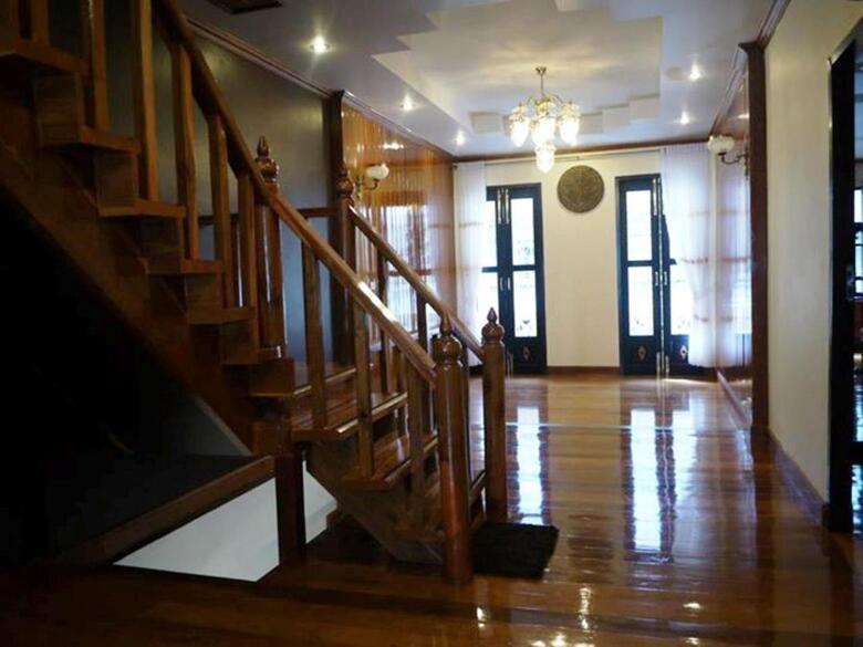 Hotel The Royal Thatien Village