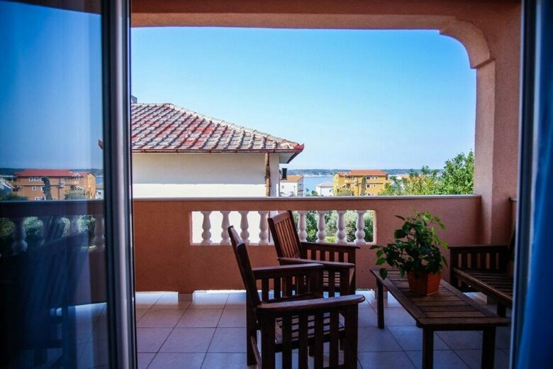 Apartments Jasko Barbat