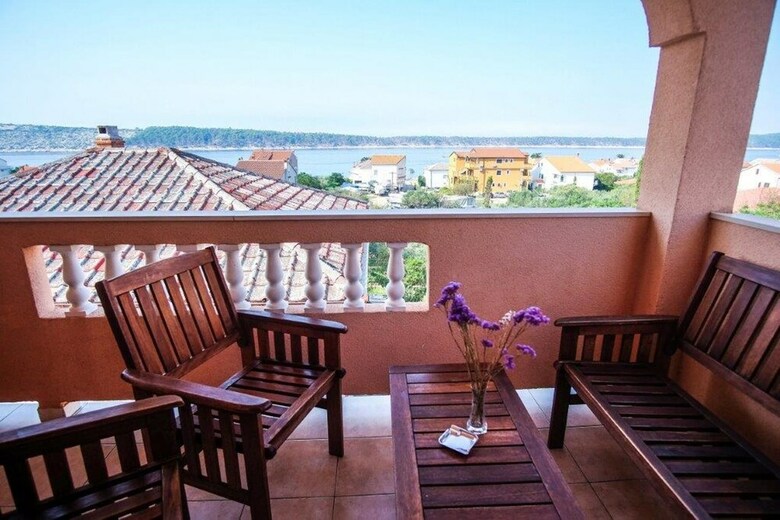 Apartments Jasko Barbat