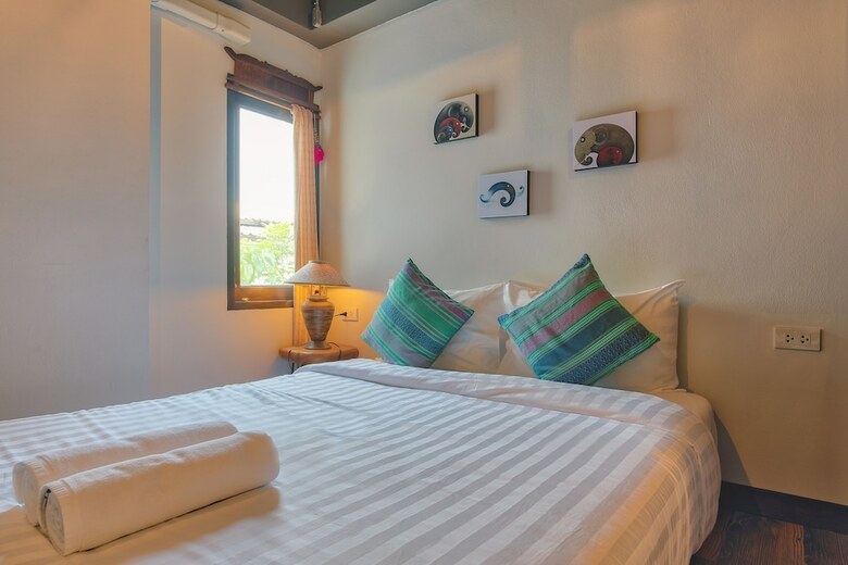 Hostal 33 Poshtel - Adults Only