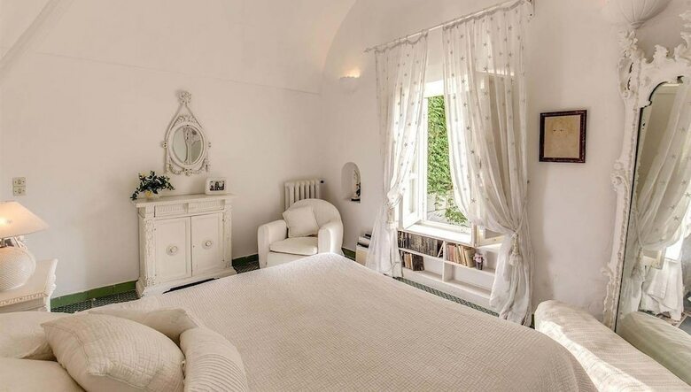 Villa Green Coral