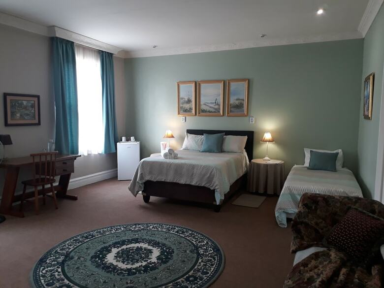 Hotel The Guest House