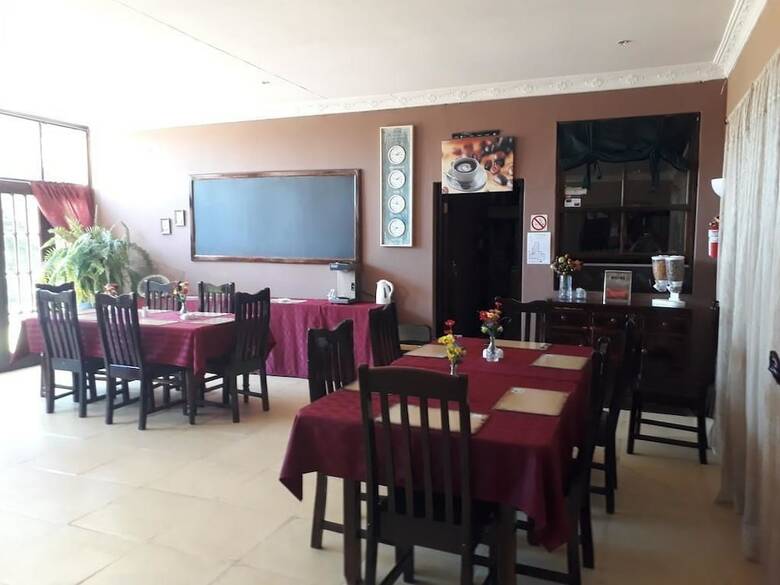 Hotel The Guest House