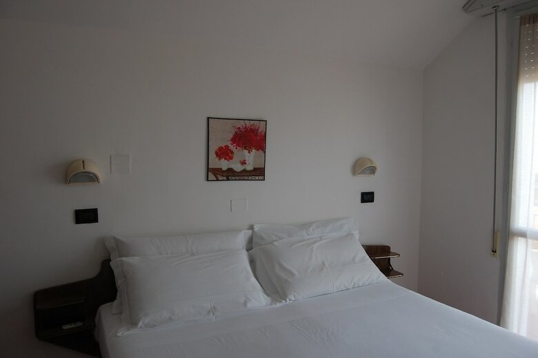 Hotel Flores