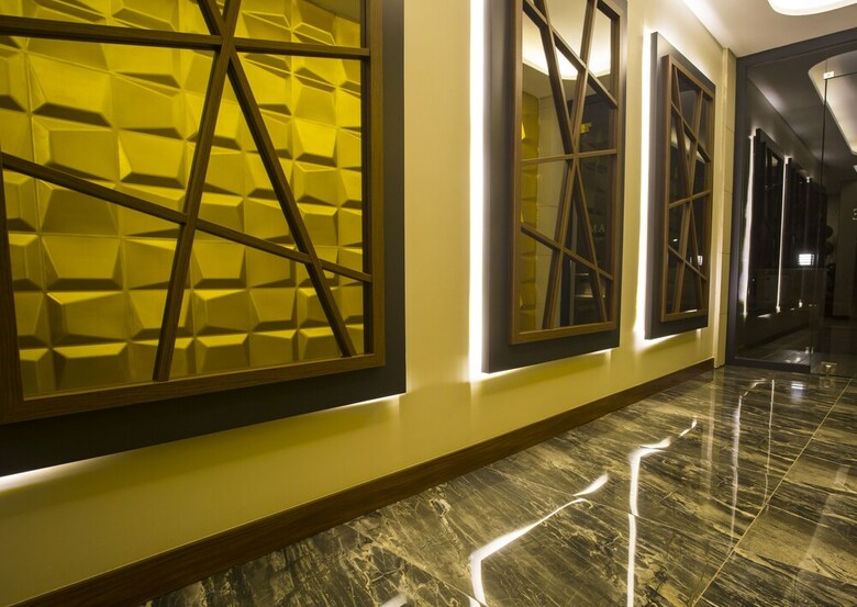 Maxuite Hotel In Home