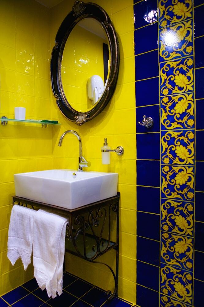 Hotel Archontiko Emmanouilidi Suites