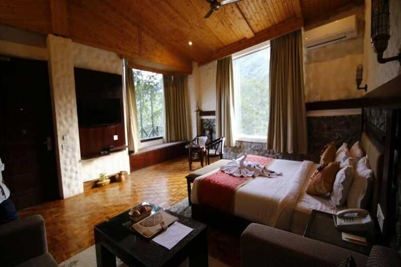 Hotel Shaantam Resorts & Spa