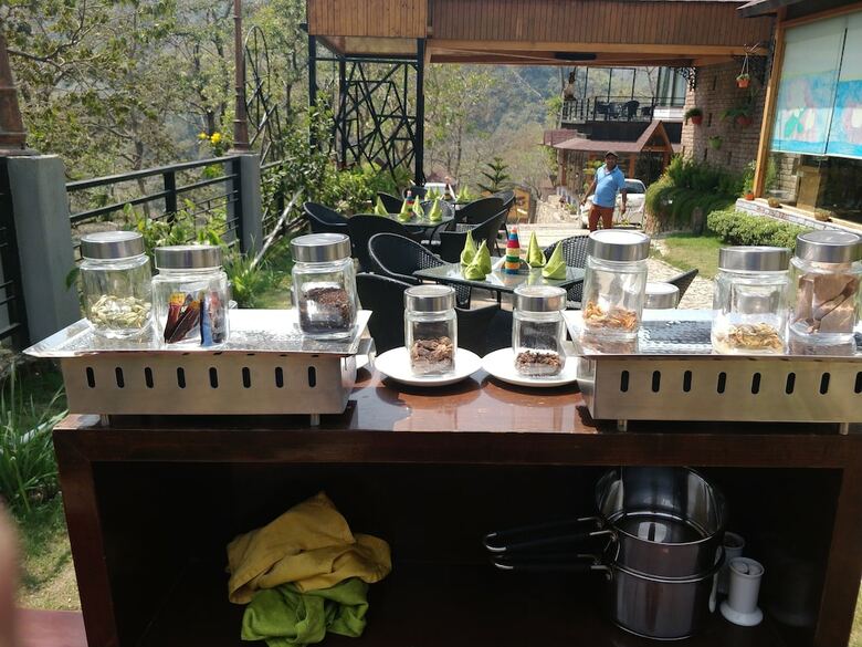 Hotel Shaantam Resorts & Spa