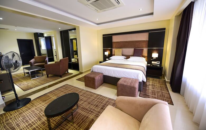 Protea Hotel By Marriott Kampala Skyz