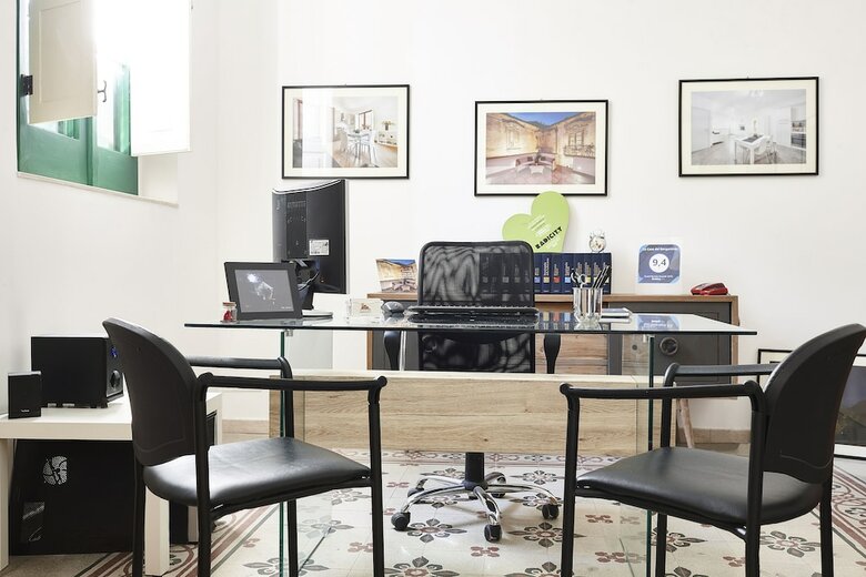 Specchio Apartment