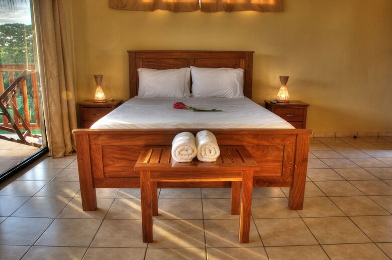Las Palmeras Beach Hotel
