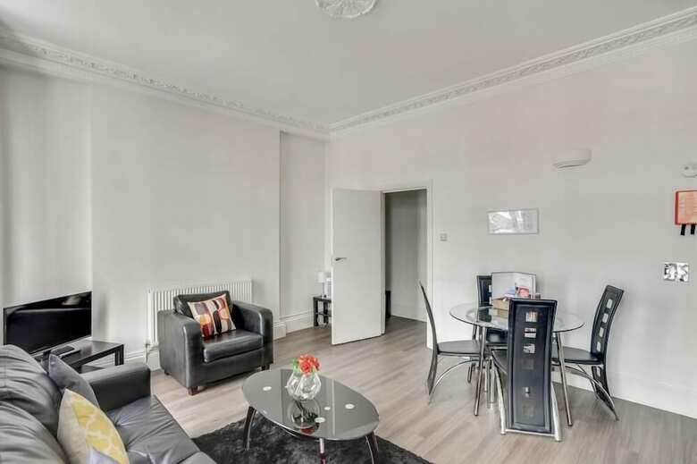 Urban Stay London Victoria Apartments