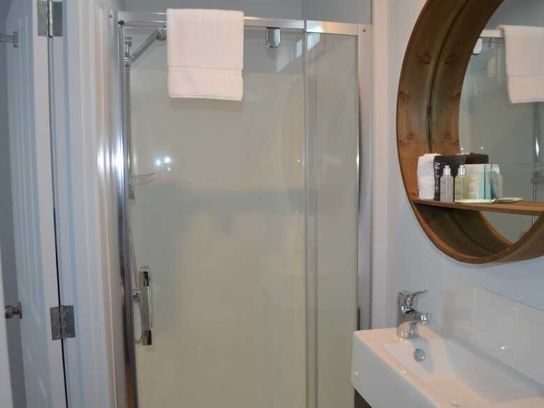 Motel Tongariro Springs Boutique Suites