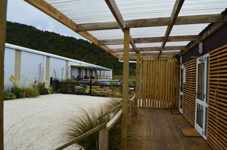 Motel Tongariro Springs Boutique Suites