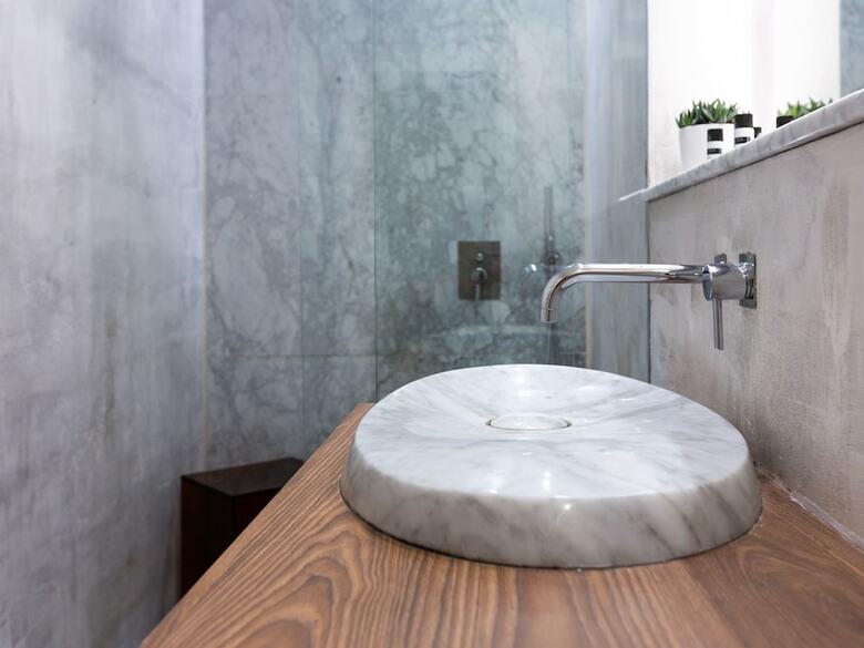 Hotel Merchant Suites