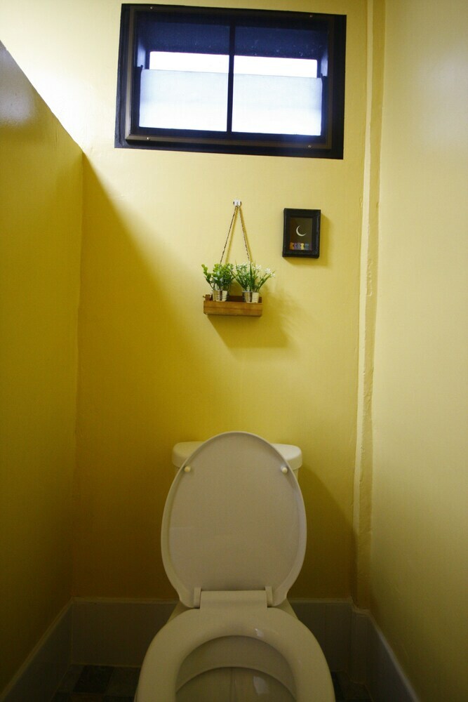 Hotel Patoey House