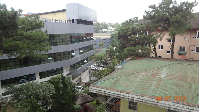 Grand View Residences Near Burnham Park